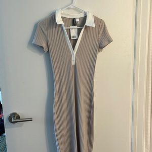 H&M Midi Collard Dress. Size Small.